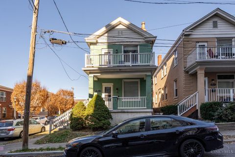 Photo of 214 Donahue Street, Cincinnati, OH 45219 (MLS # 1862137)