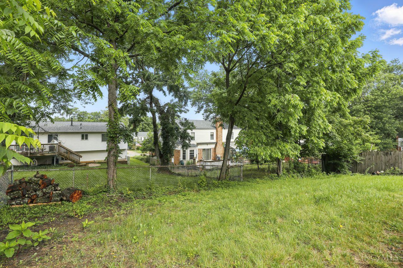 2137 Trailwood Drive, Cincinnati, Ohio image 33