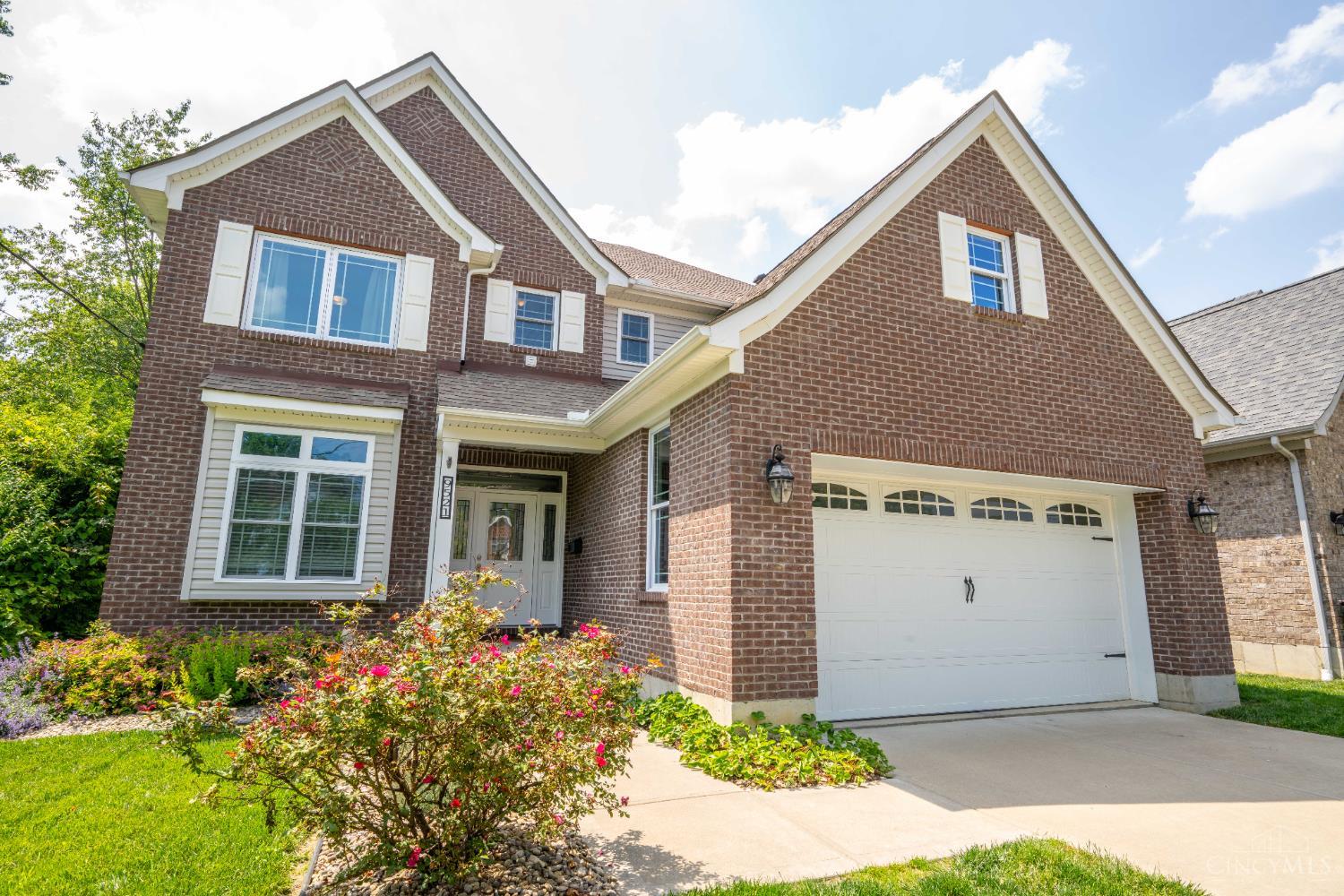 9521 Conklin Avenue, Blue Ash, Ohio image 3