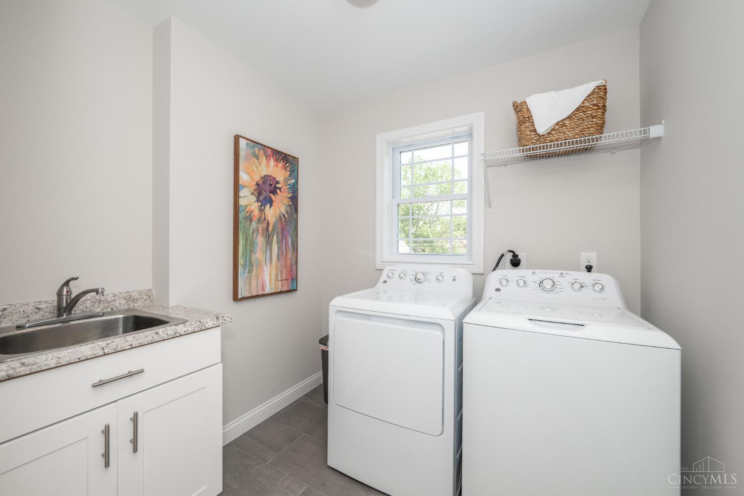 9521 Conklin Avenue, Blue Ash, Ohio image 36