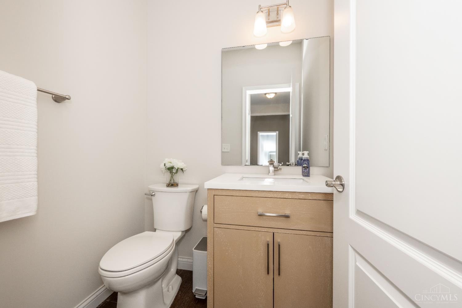 9521 Conklin Avenue, Blue Ash, Ohio image 21