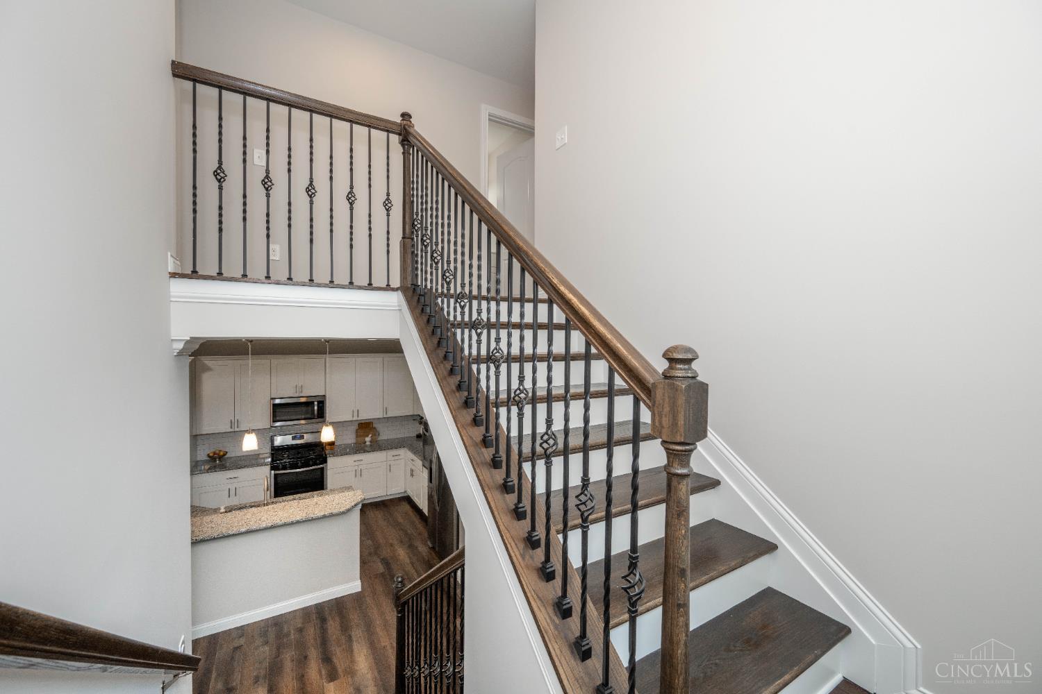 9521 Conklin Avenue, Blue Ash, Ohio image 22