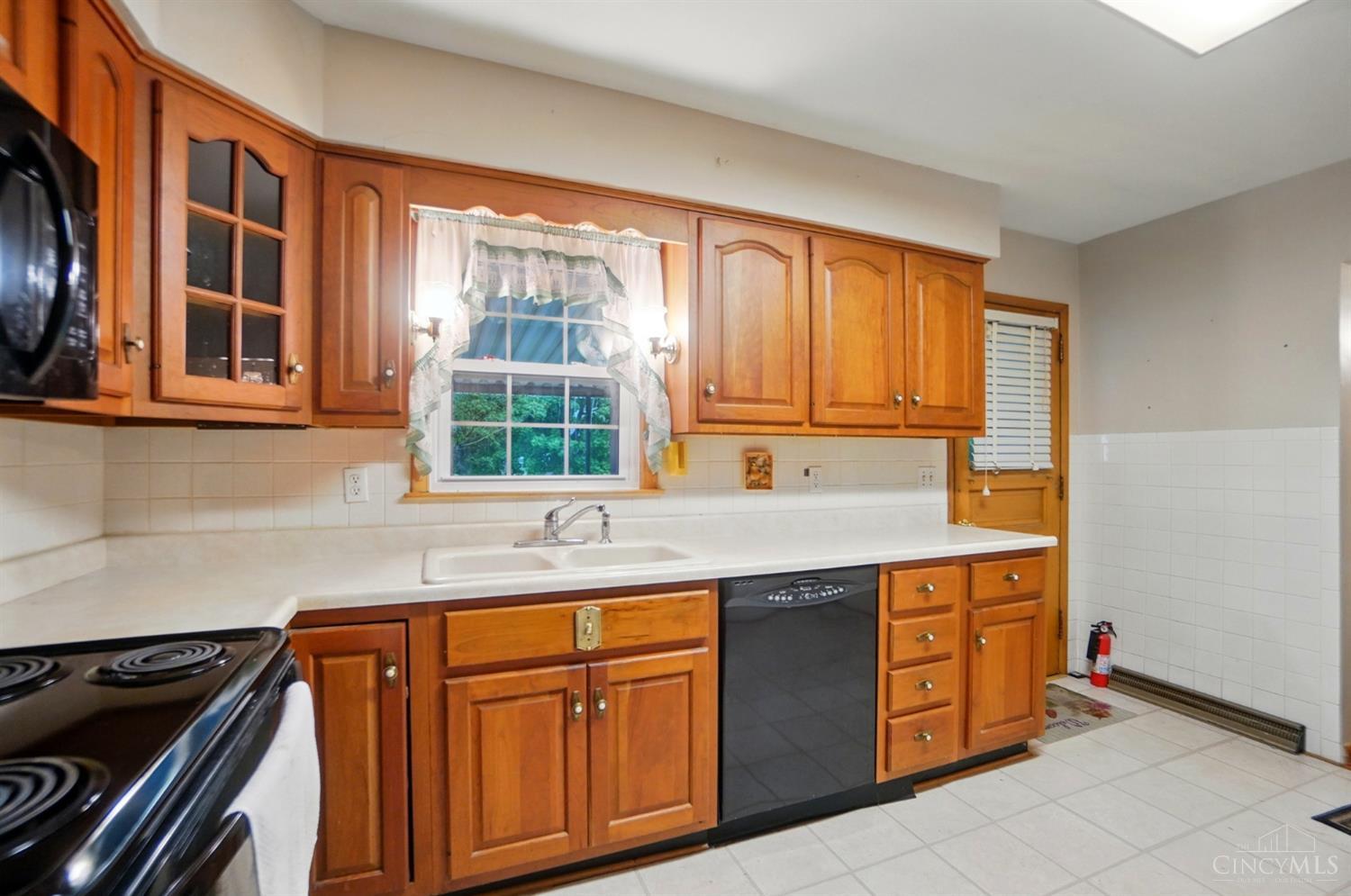 4409 Hannah Drive, Middletown, Ohio image 14