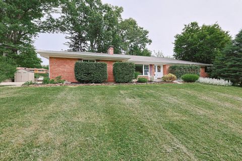 Homes For Sale - 2443 Hunt Road<br/> Hamilton County, Reading, OH 45215
