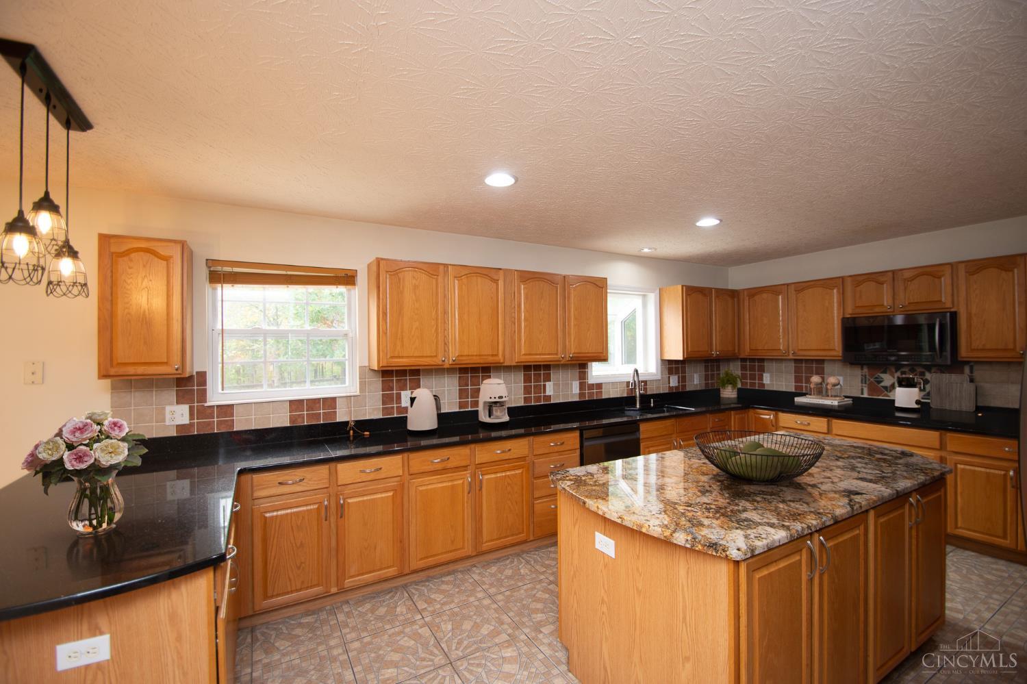 1333 Cross Creek Drive