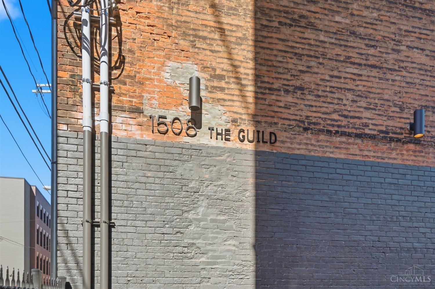 1508 Pleasant Street 102