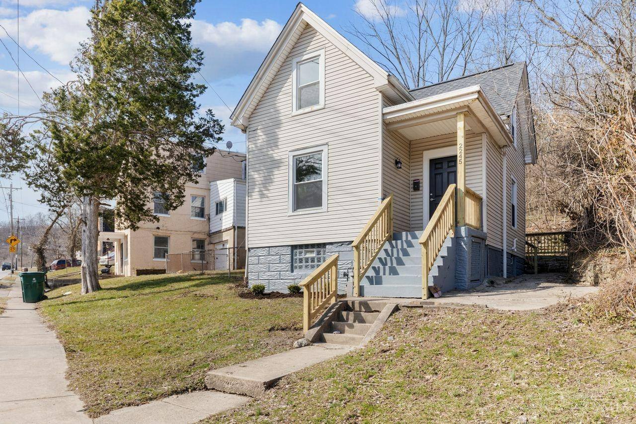 2245 Quebec Road, Cincinnati, Ohio image 1