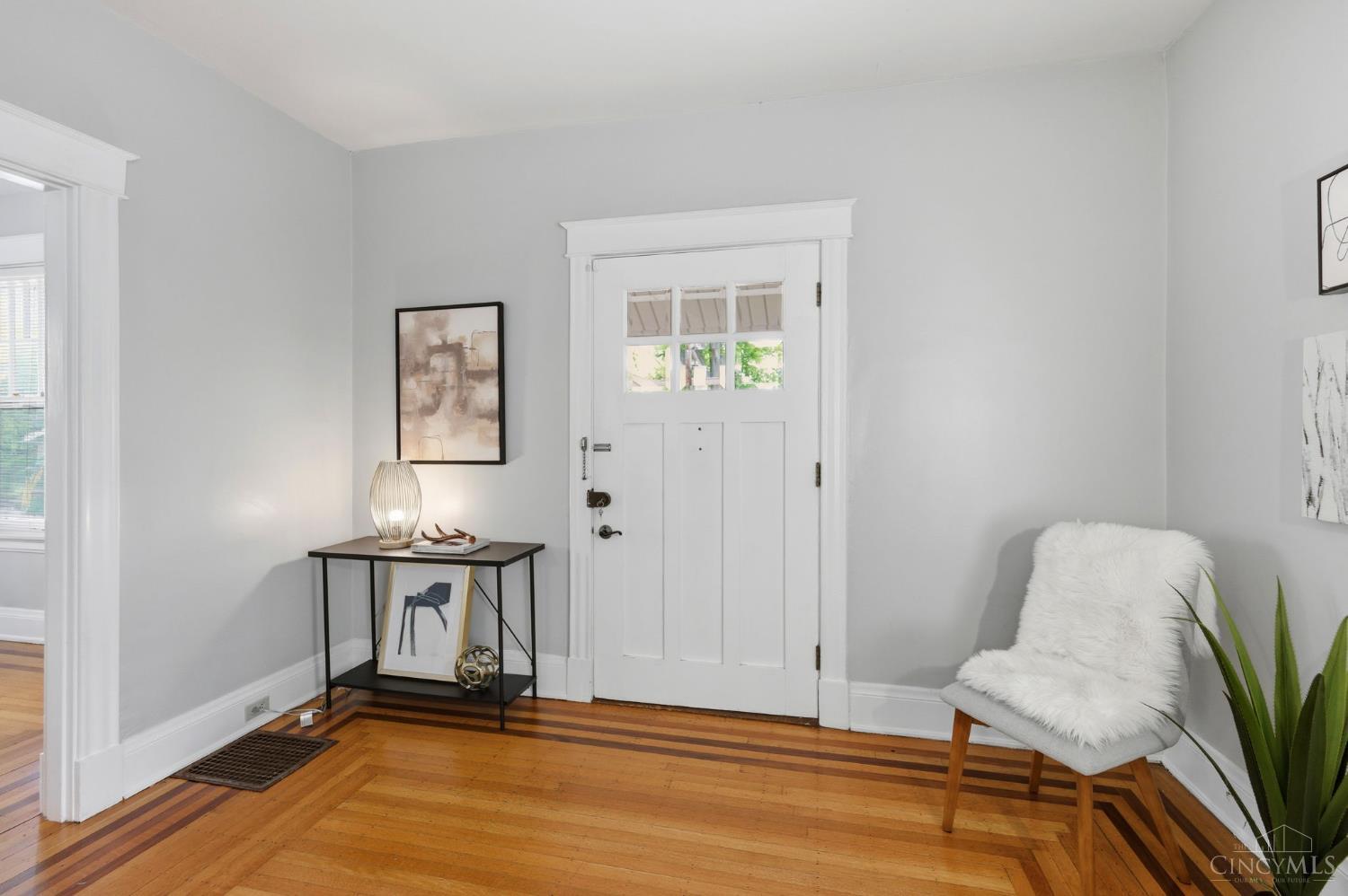 2840 Pine Grove Avenue