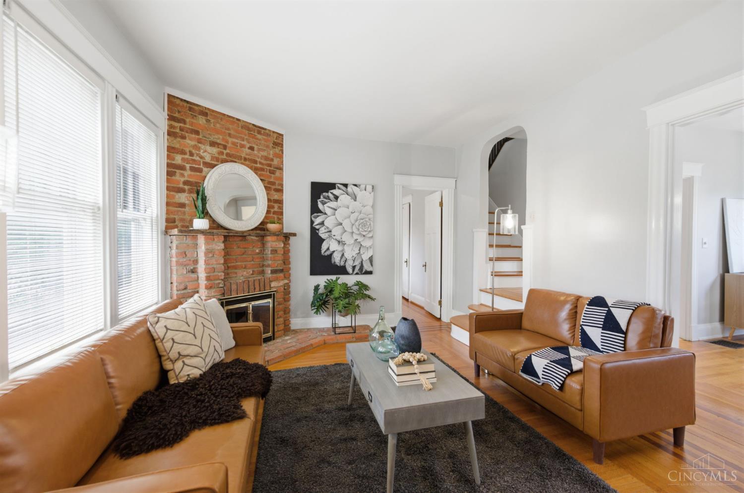 2840 Pine Grove Avenue