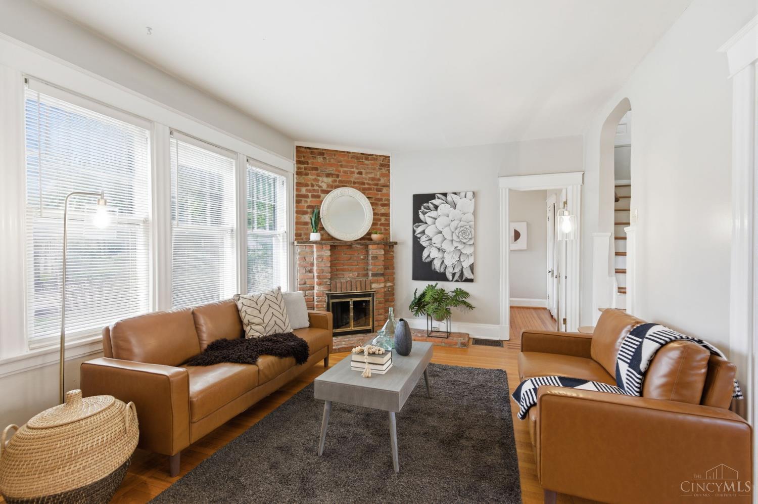 2840 Pine Grove Avenue