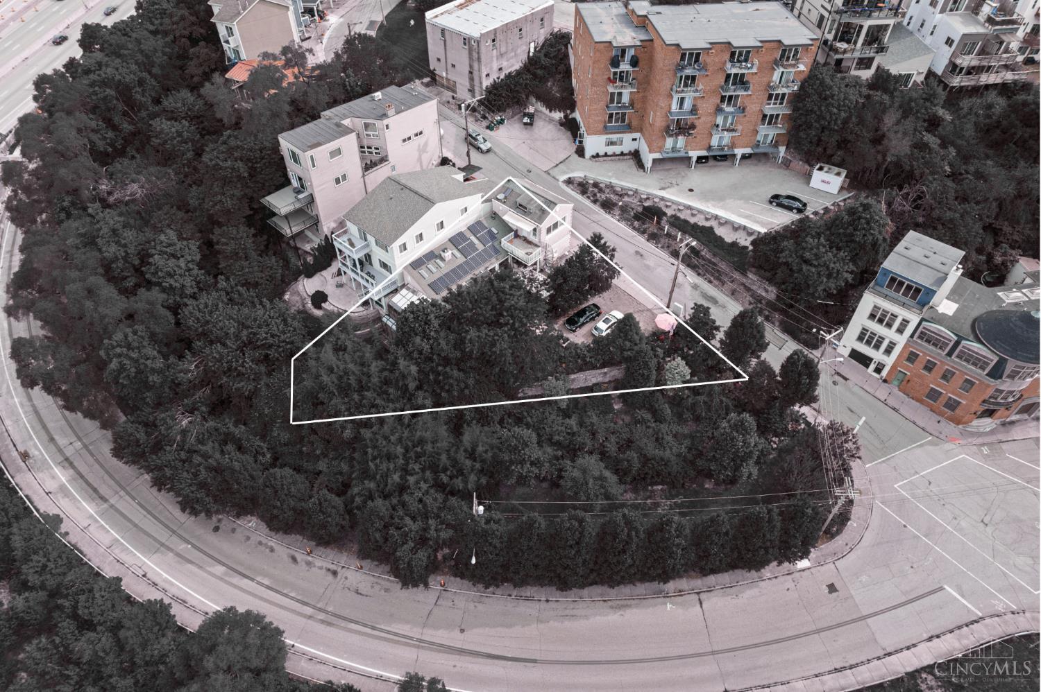 915 Monastery Street