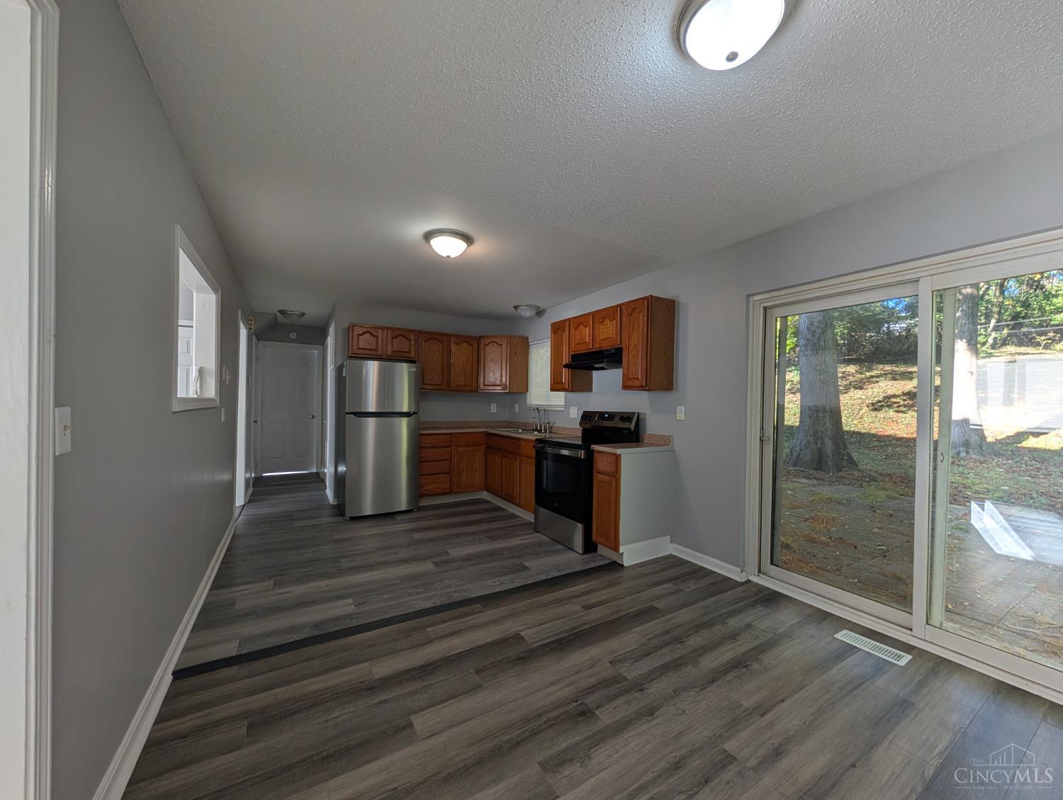 3427 Bighorn Court