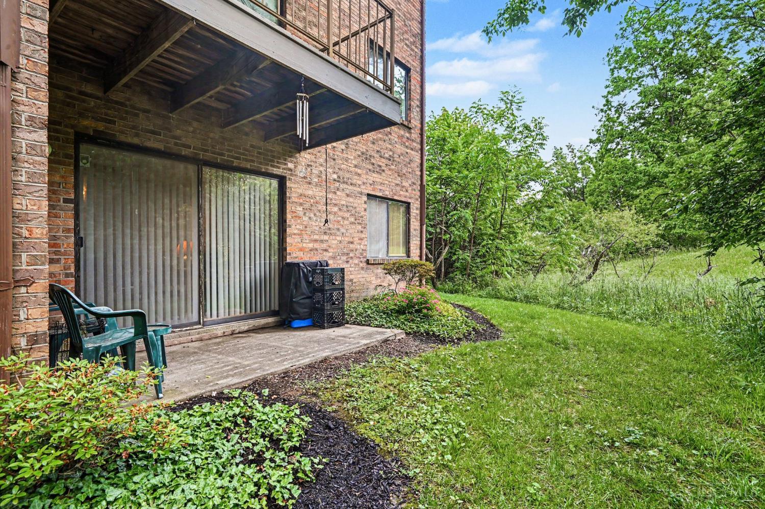 1544 W Galbraith Road 402