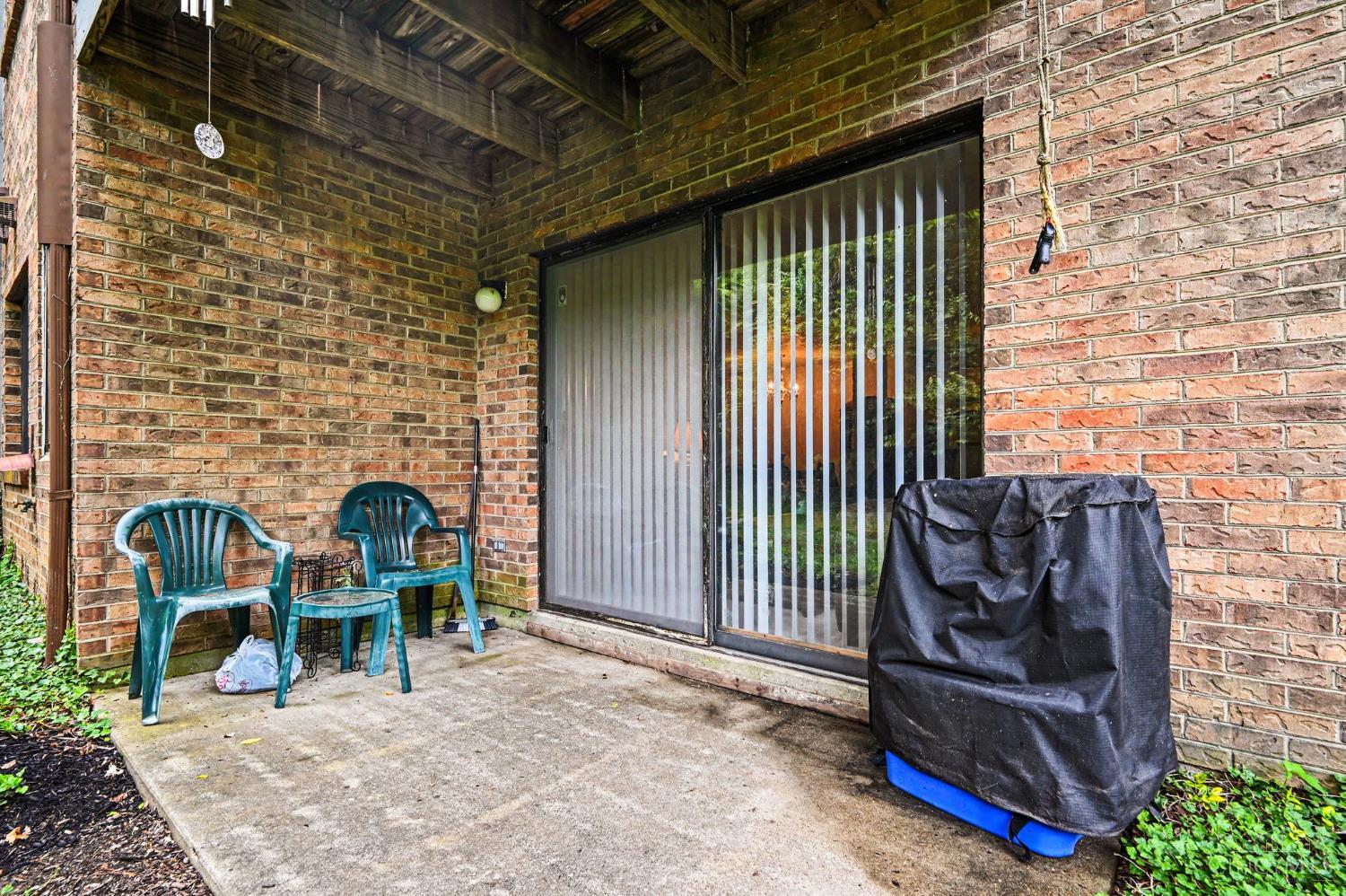 1544 W Galbraith Road 402