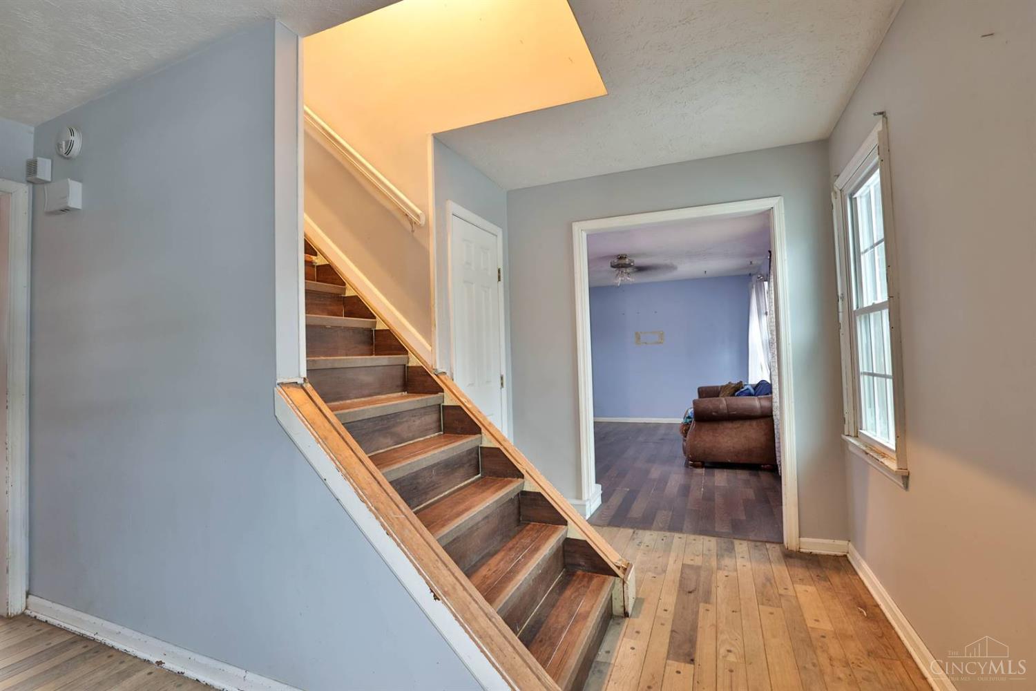 3858 Heritage Oaks Drive