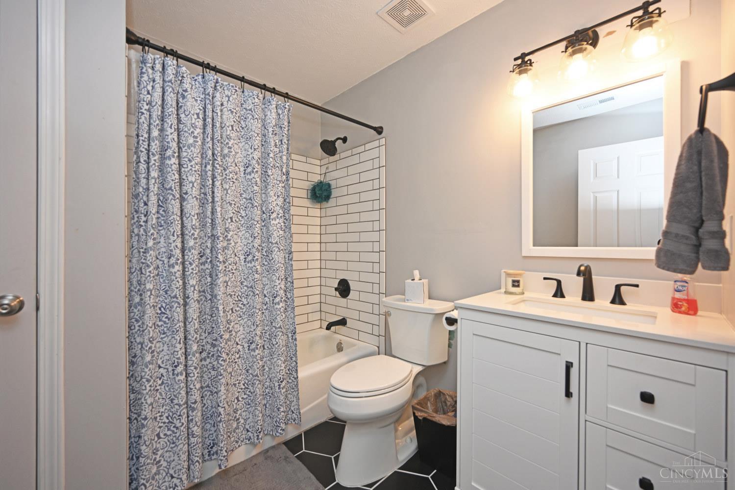 3481 E Lakeview Drive, Pierce Twp, Ohio image 26