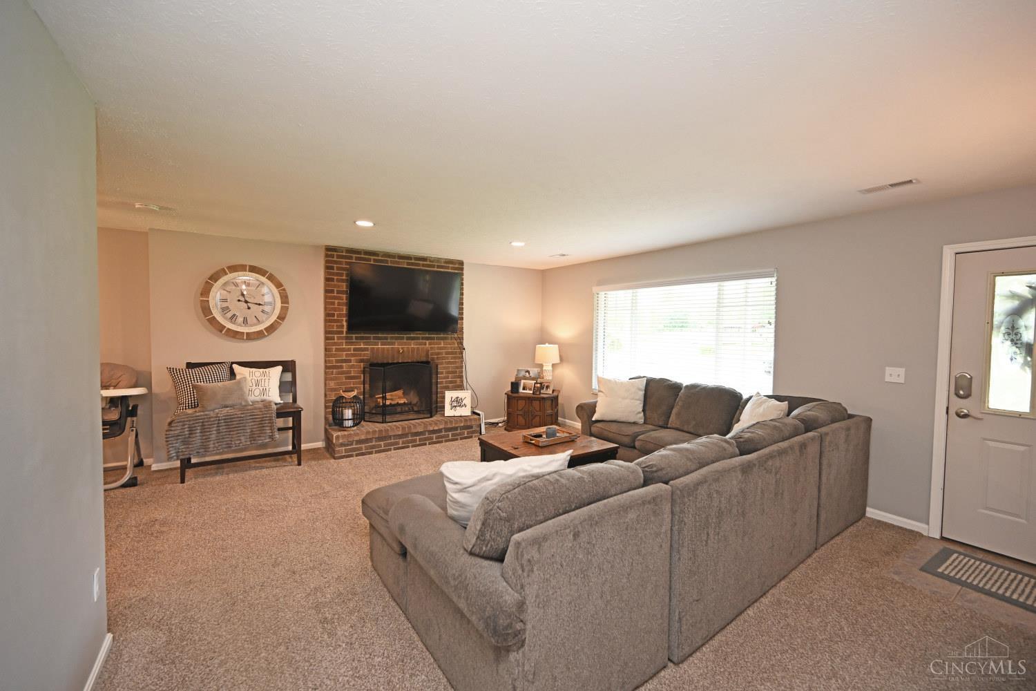 3481 E Lakeview Drive, Pierce Twp, Ohio image 7