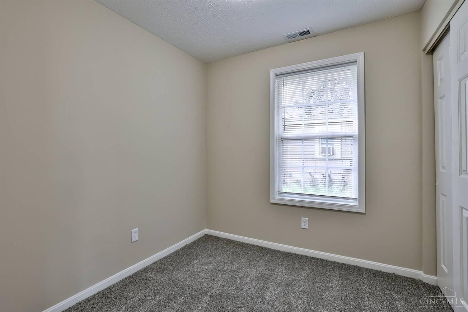 2210 Queen Avenue, Middletown, Ohio image 16