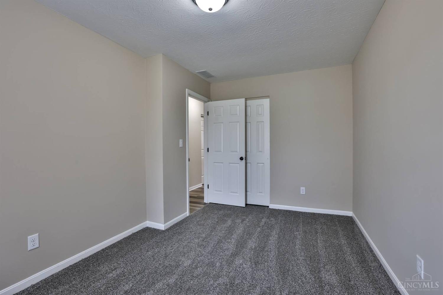 2210 Queen Avenue, Middletown, Ohio image 15