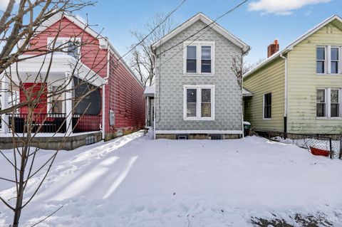 Photo of 1763 Hanfield Street, Cincinnati, OH 45223 (MLS # 1867457)