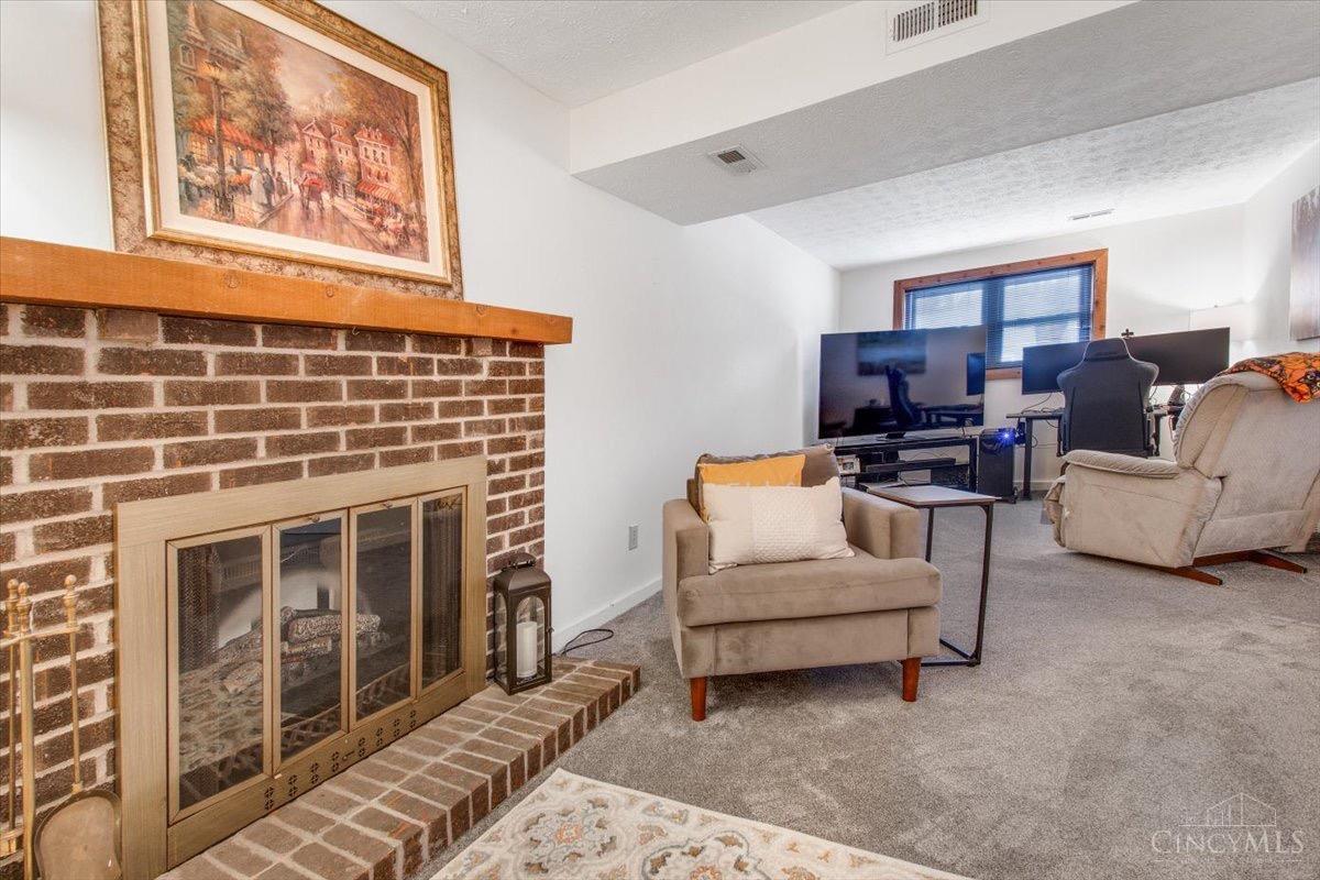 6069 Happy Valley Court, Fairfield, Ohio image 25