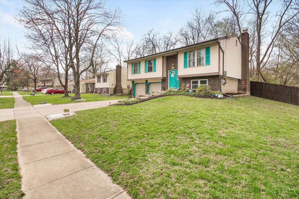 6069 Happy Valley Court, Fairfield, Ohio image 2