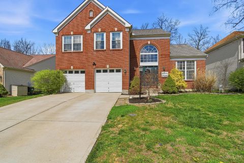 Homes For Sale - 8524 Sunmont Dr<br/> Anderson Twp, OH 45255