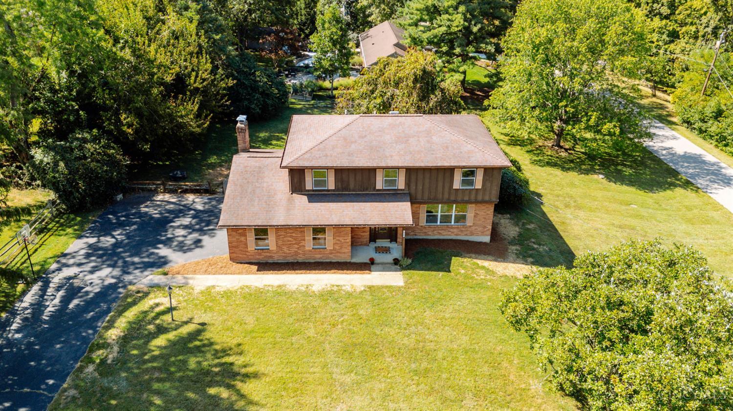 737 Shady Hollow Lane