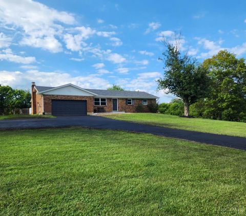 Photo of 7768 Lorraine Drive, Morgan Township, OH 45053 (MLS # 1850490)
