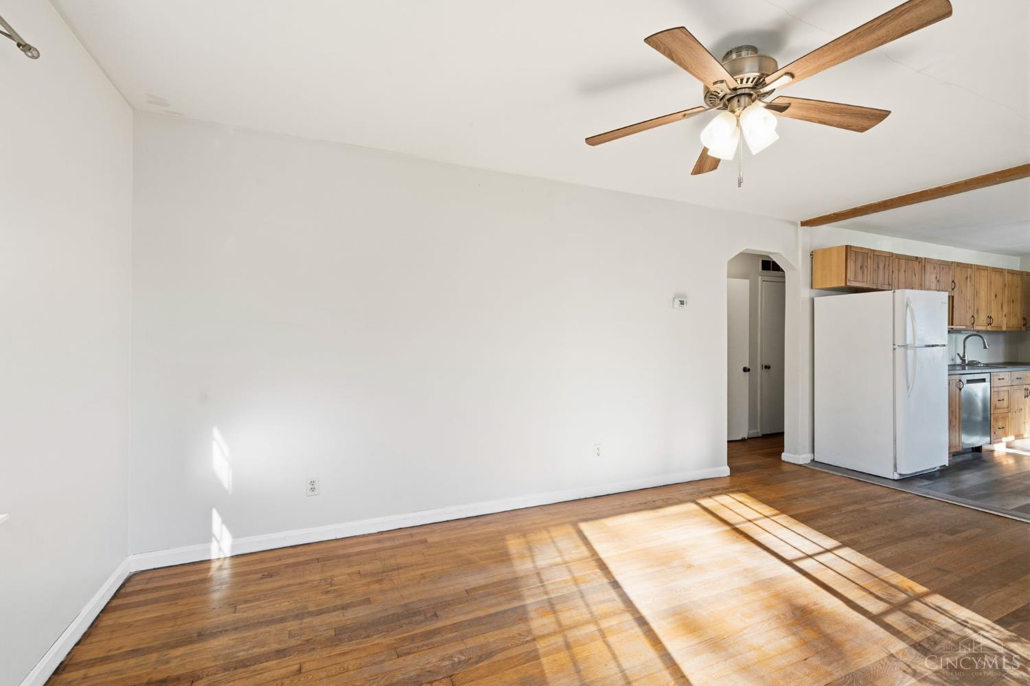 4037 Alexander Lane