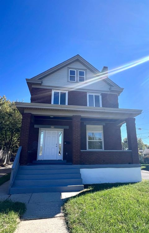 Photo of 620 Trenton Ave, Cincinnati, OH 45205 (MLS # 1859854) Photo of 620 Trenton Ave, Cincinnati, OH 45205 (MLS # 1859854)