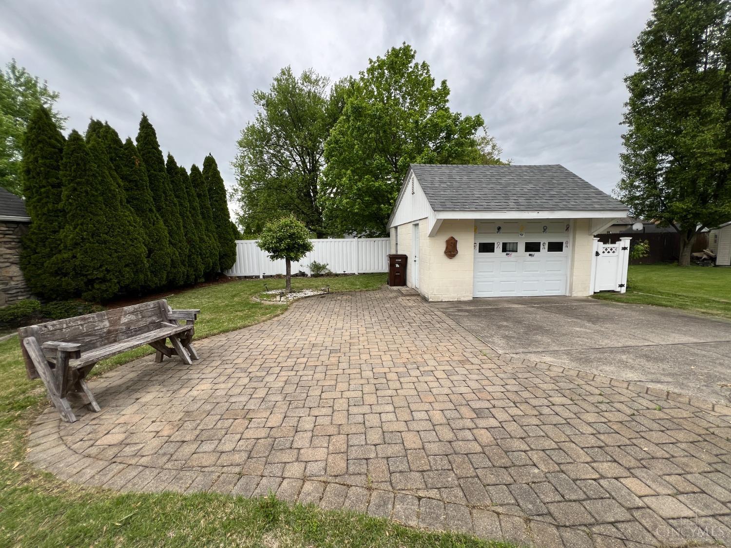 252 Braun Street, Greendale, Indiana image 4
