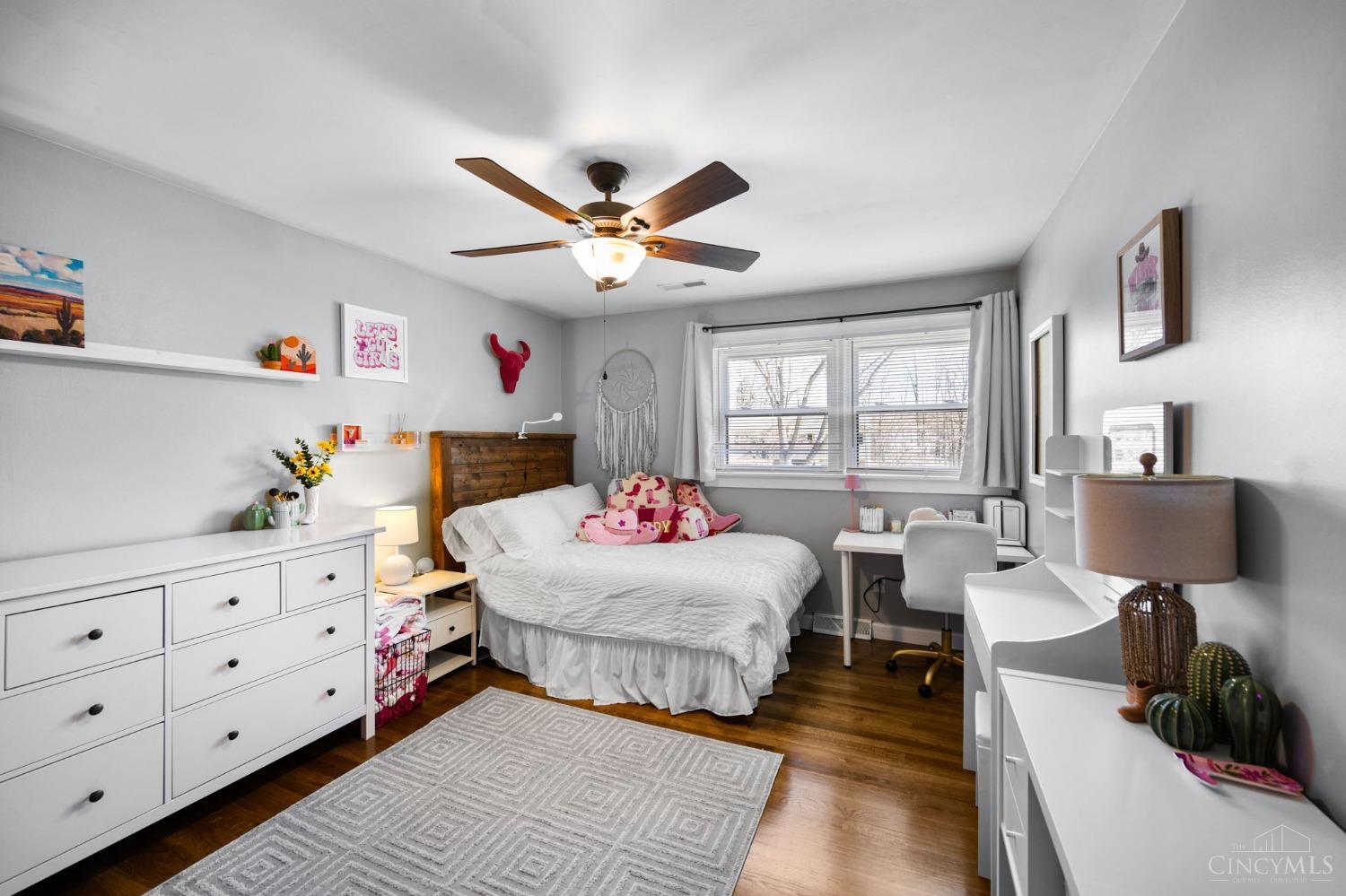 10713 Wellerwoods Drive, Montgomery, Ohio image 34