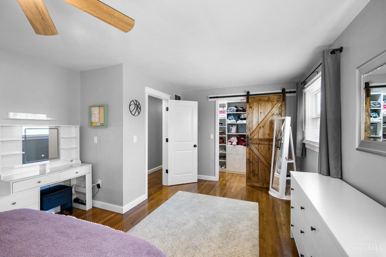 10713 Wellerwoods Drive, Montgomery, Ohio image 37
