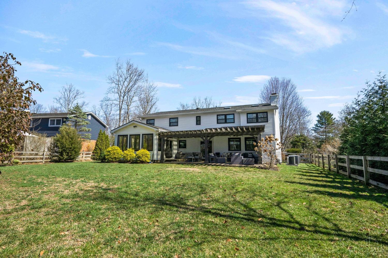 10713 Wellerwoods Drive, Montgomery, Ohio image 50