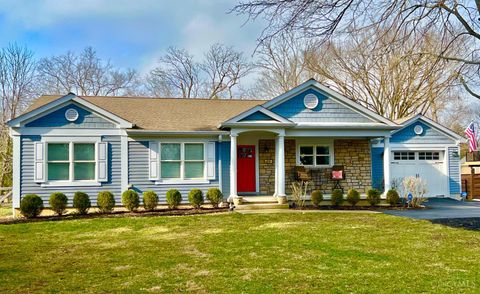 Photo of 732 Wooster Pike, Terrace Park, OH 45174 (MLS # 1868803)