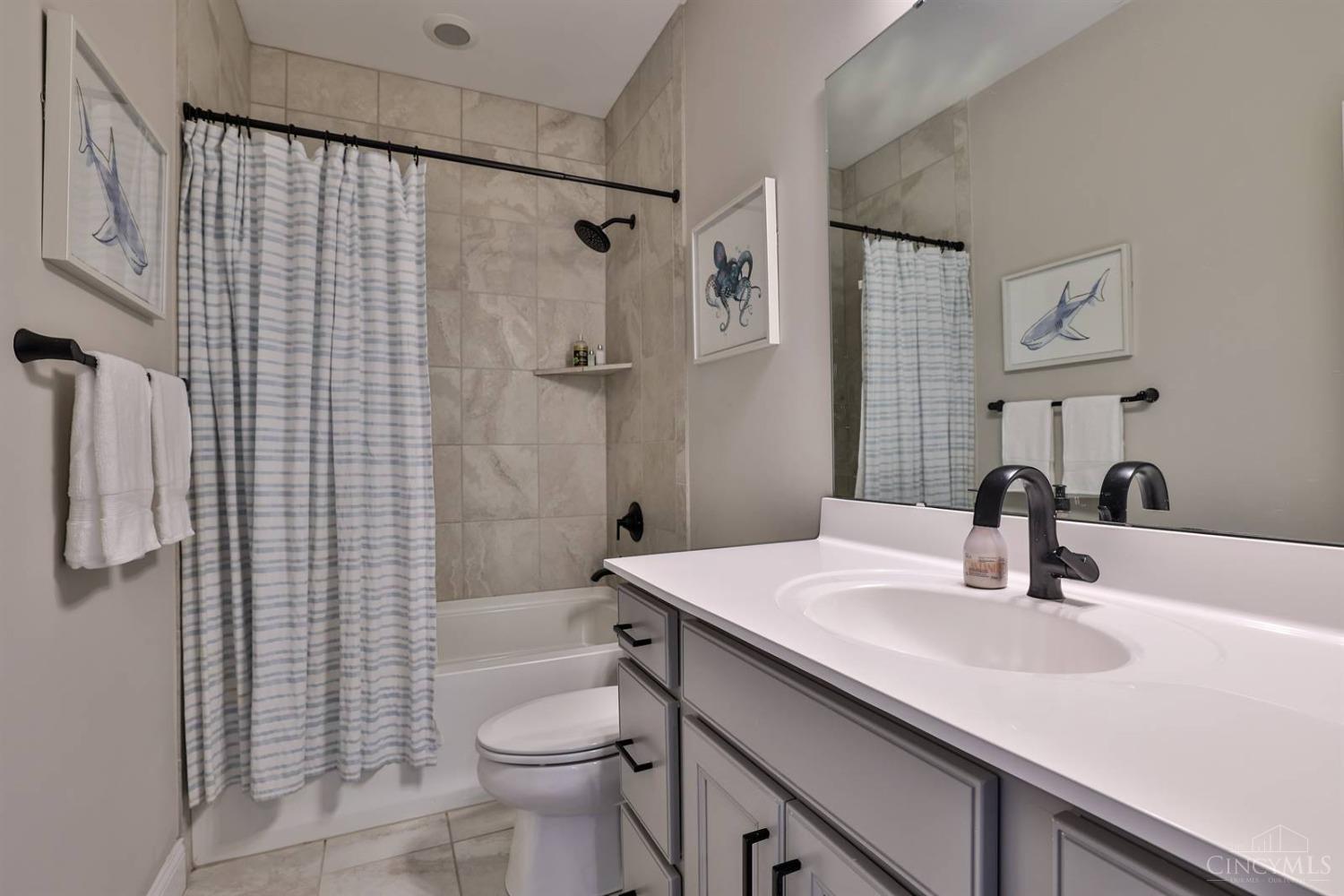 4191 Parkview Drive, Blue Ash, Ohio image 44