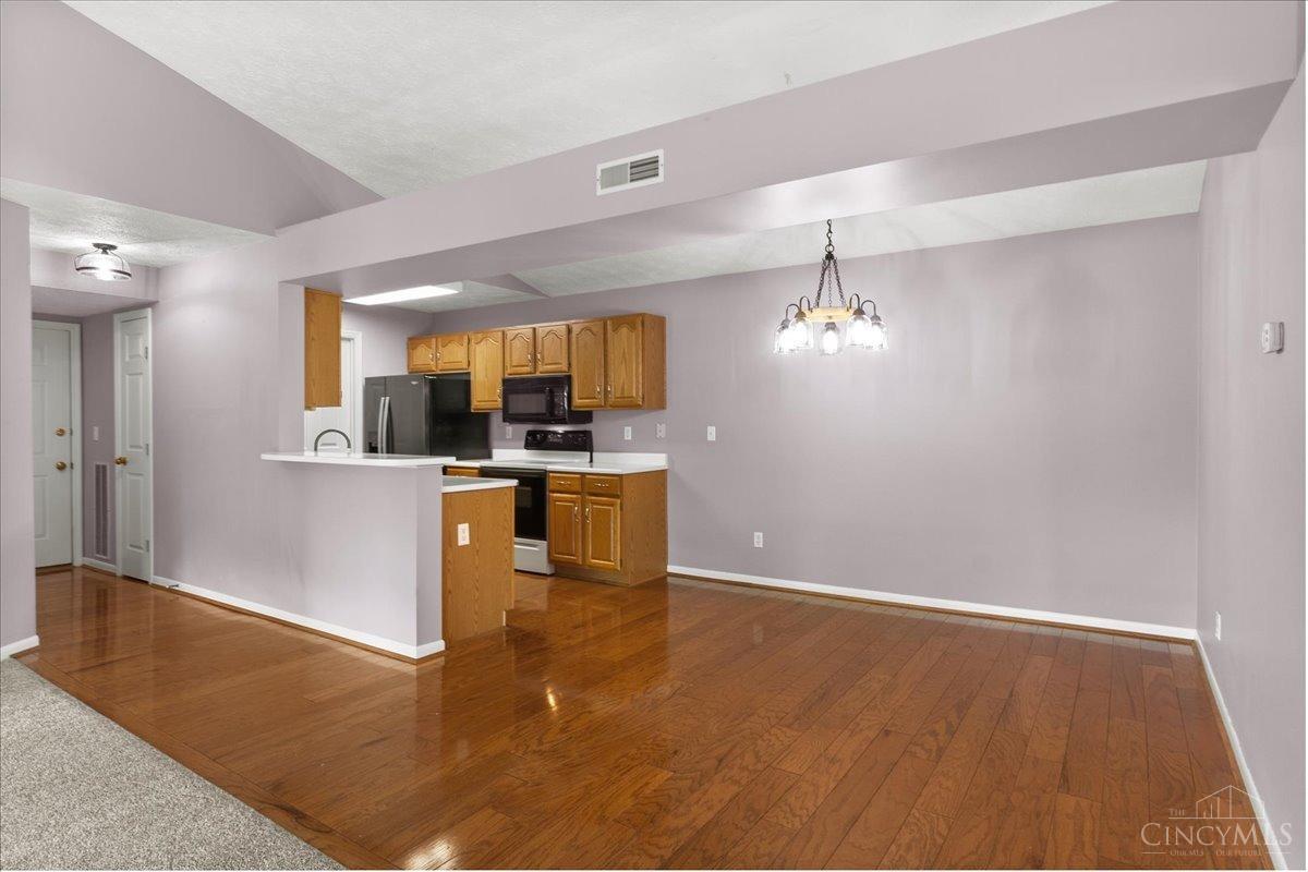 9830 Regatta Drive #303, Colerain Twp, Ohio image 3
