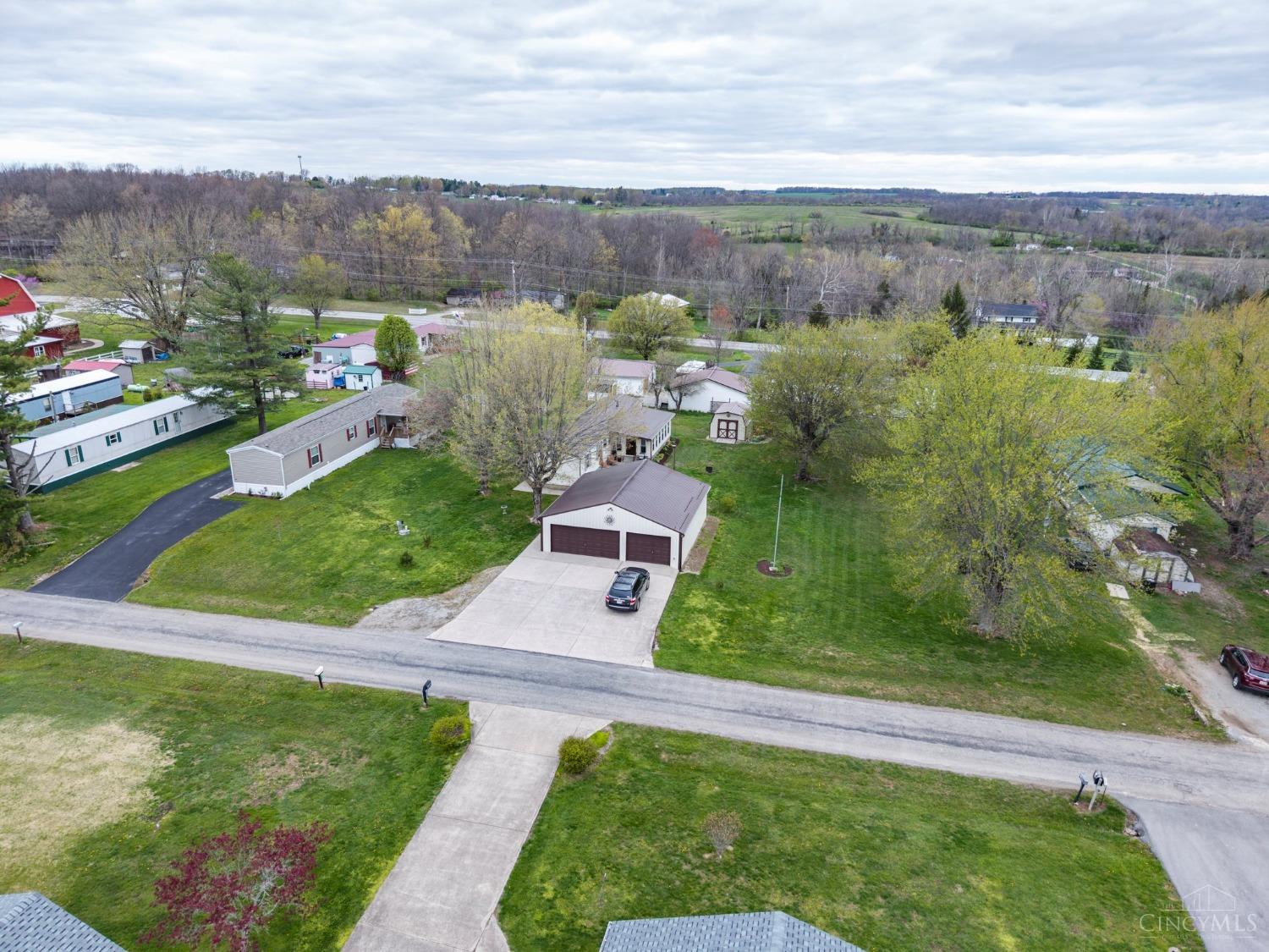 6651 Wizard Of Oz Way, Paint Twp, Ohio image 35