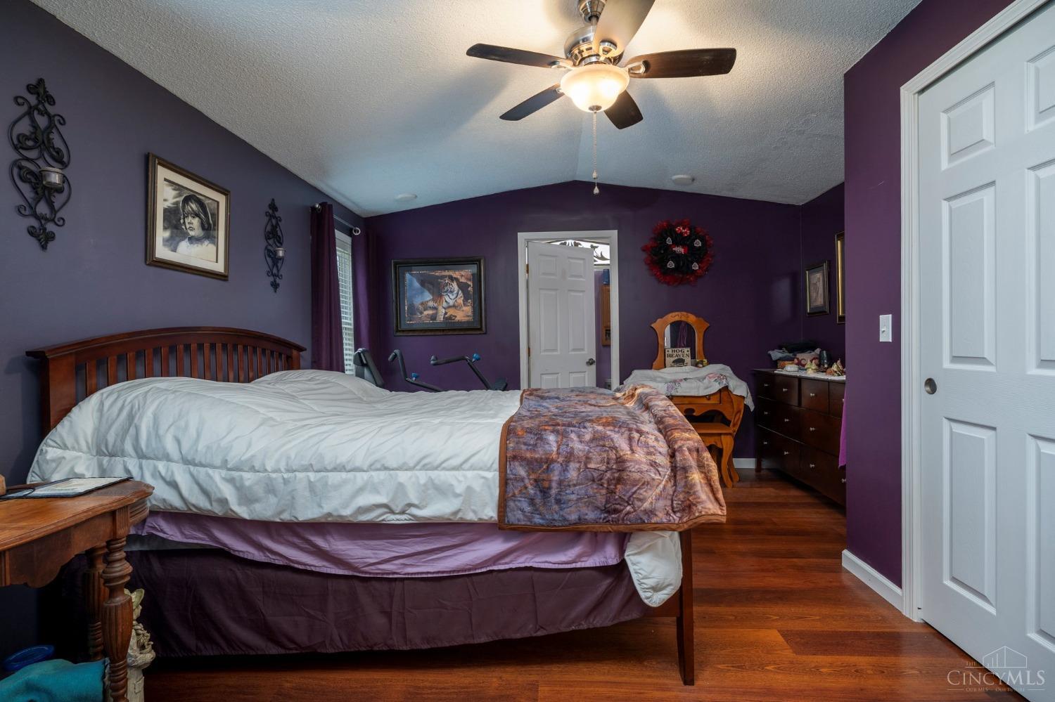 6651 Wizard Of Oz Way, Paint Twp, Ohio image 16