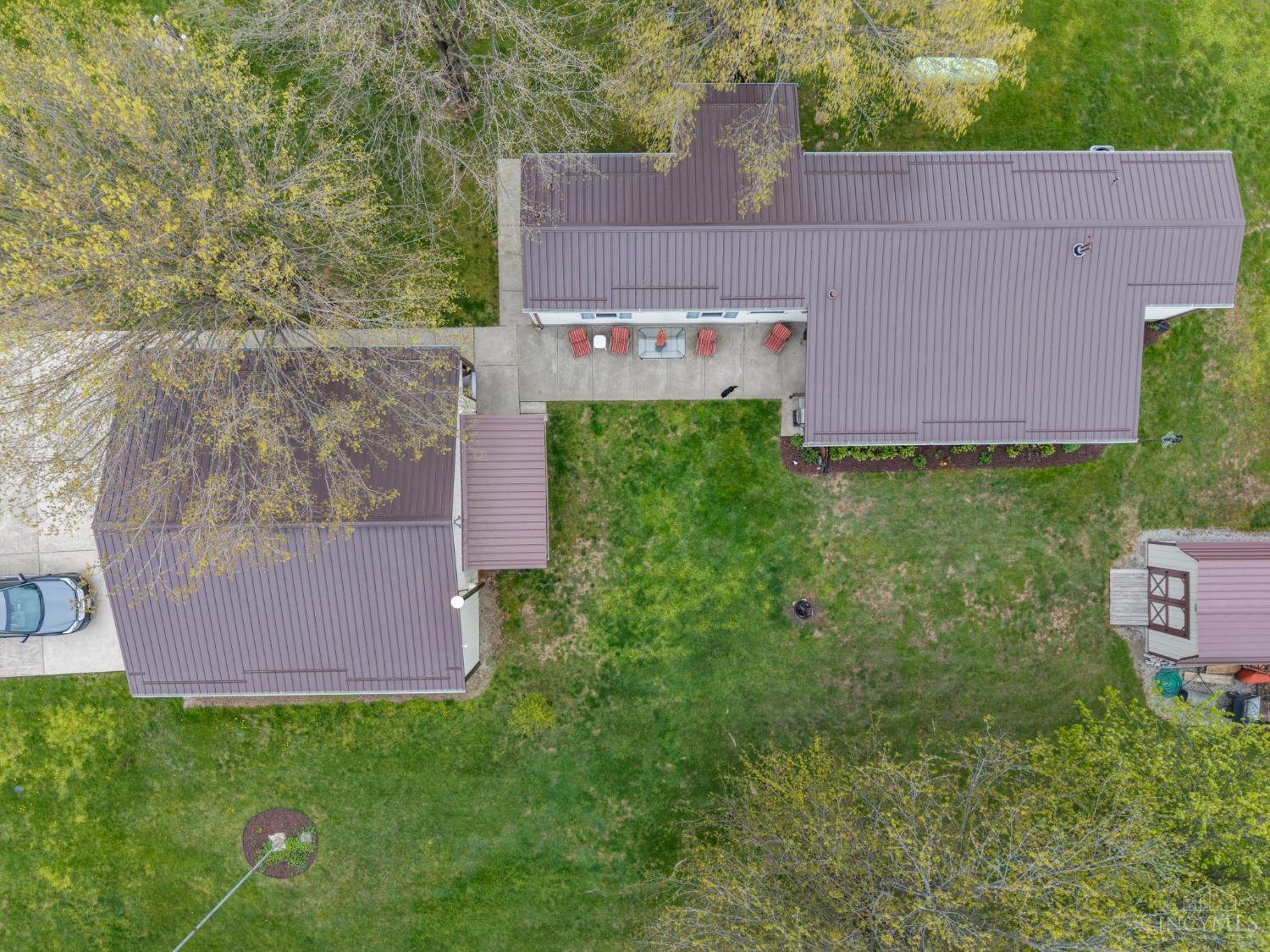 6651 Wizard Of Oz Way, Paint Twp, Ohio image 33