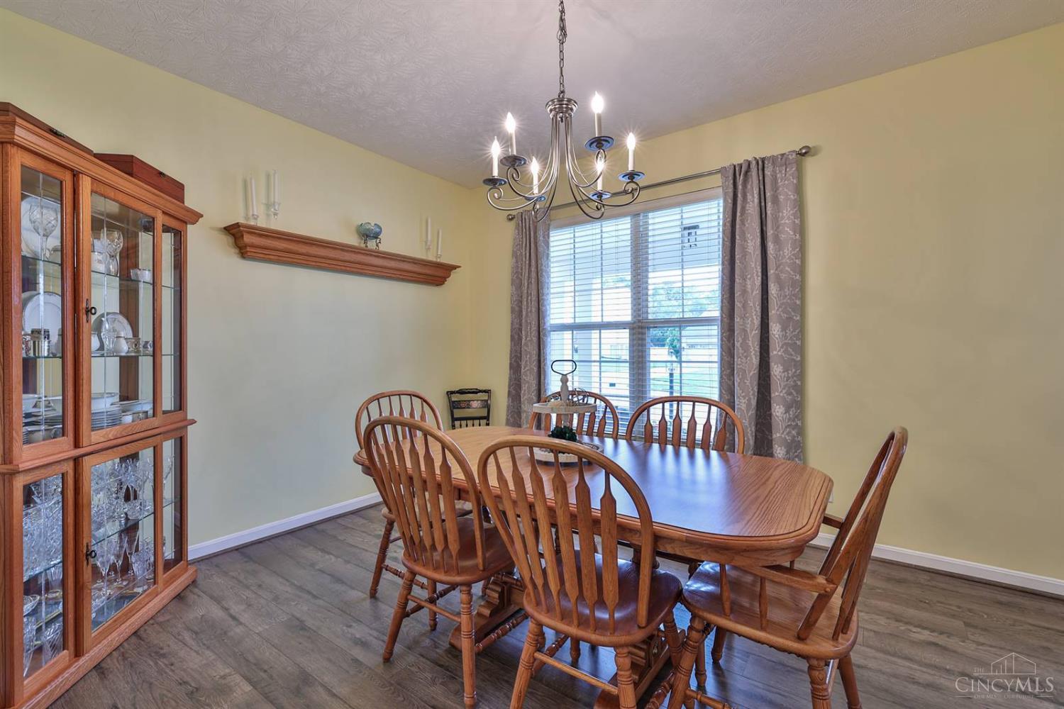 587 Laurelwood Drive, Cleves, Ohio image 23