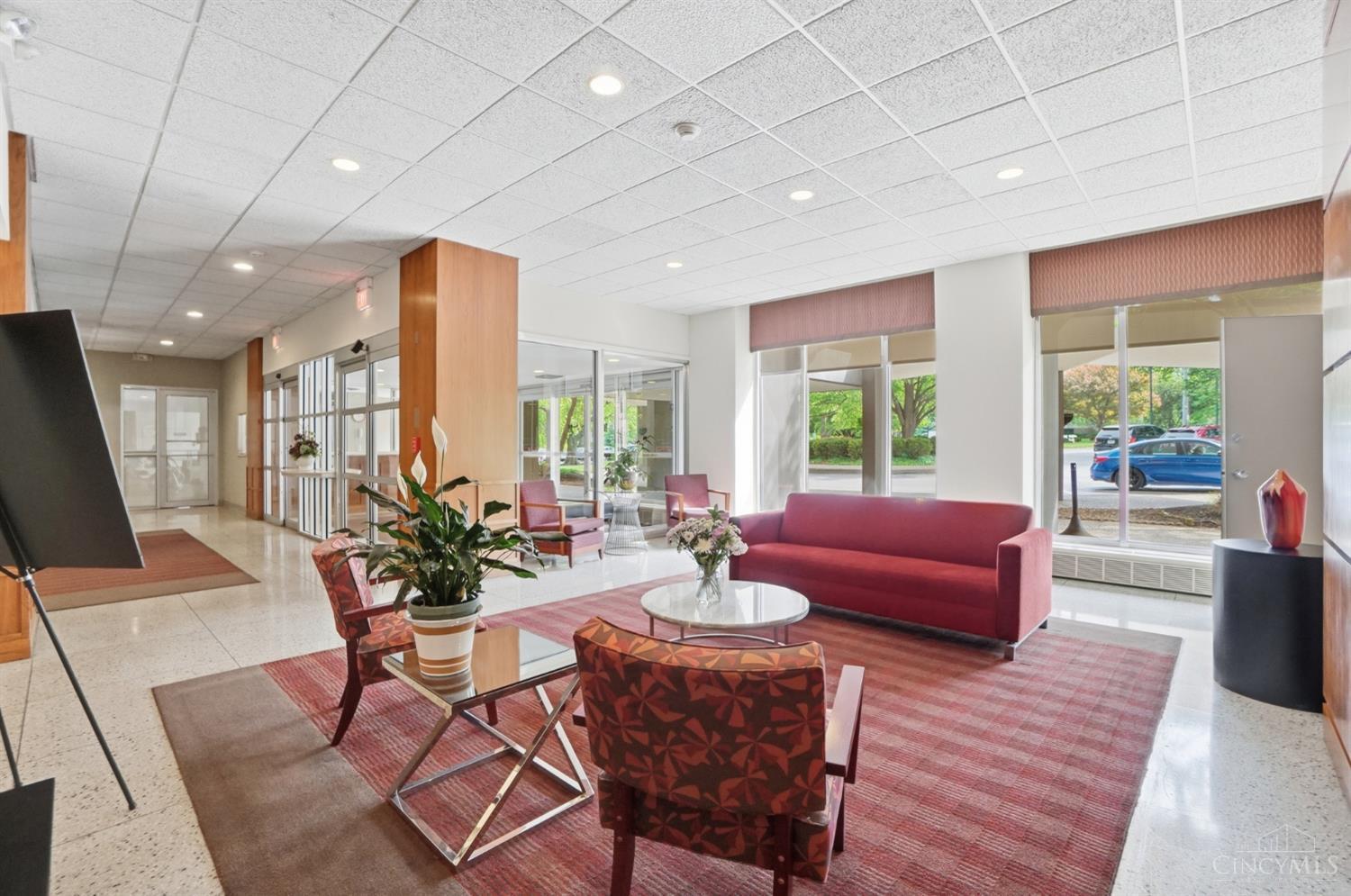 2324 Madison Road 1502