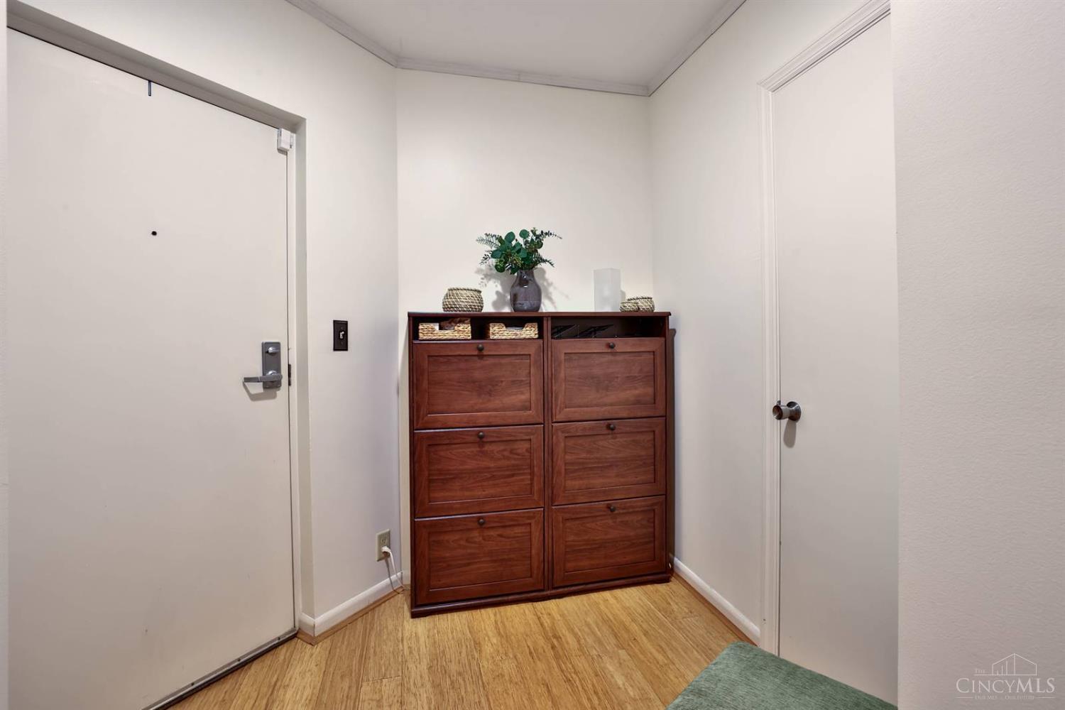 2700 Ashland Avenue 3