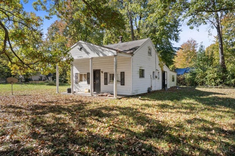 Photo of 141 Rich Street, Bethel, OH 45106 (MLS # 1898678)