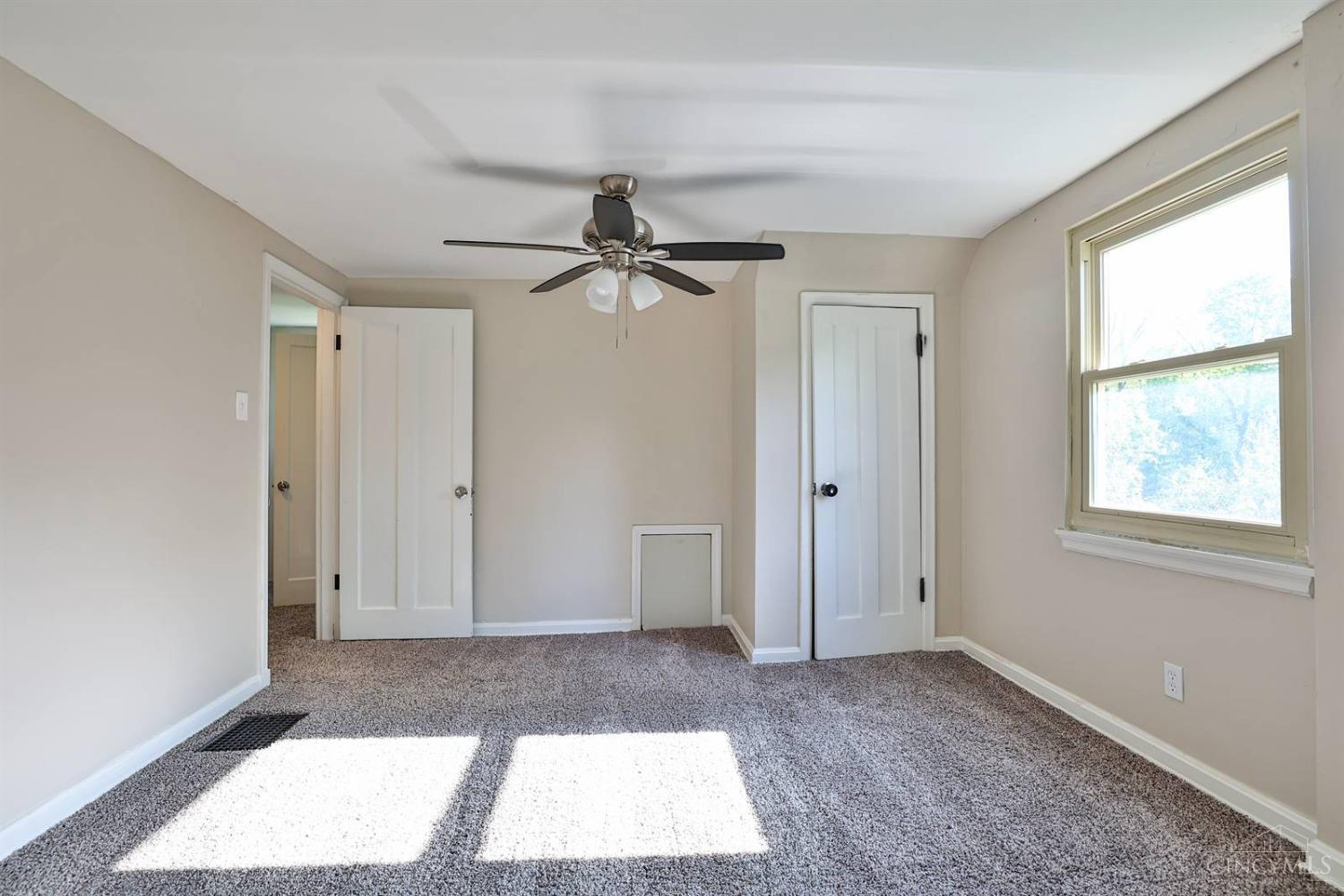 2352 Clover Crest Drive, Colerain Twp, Ohio image 15