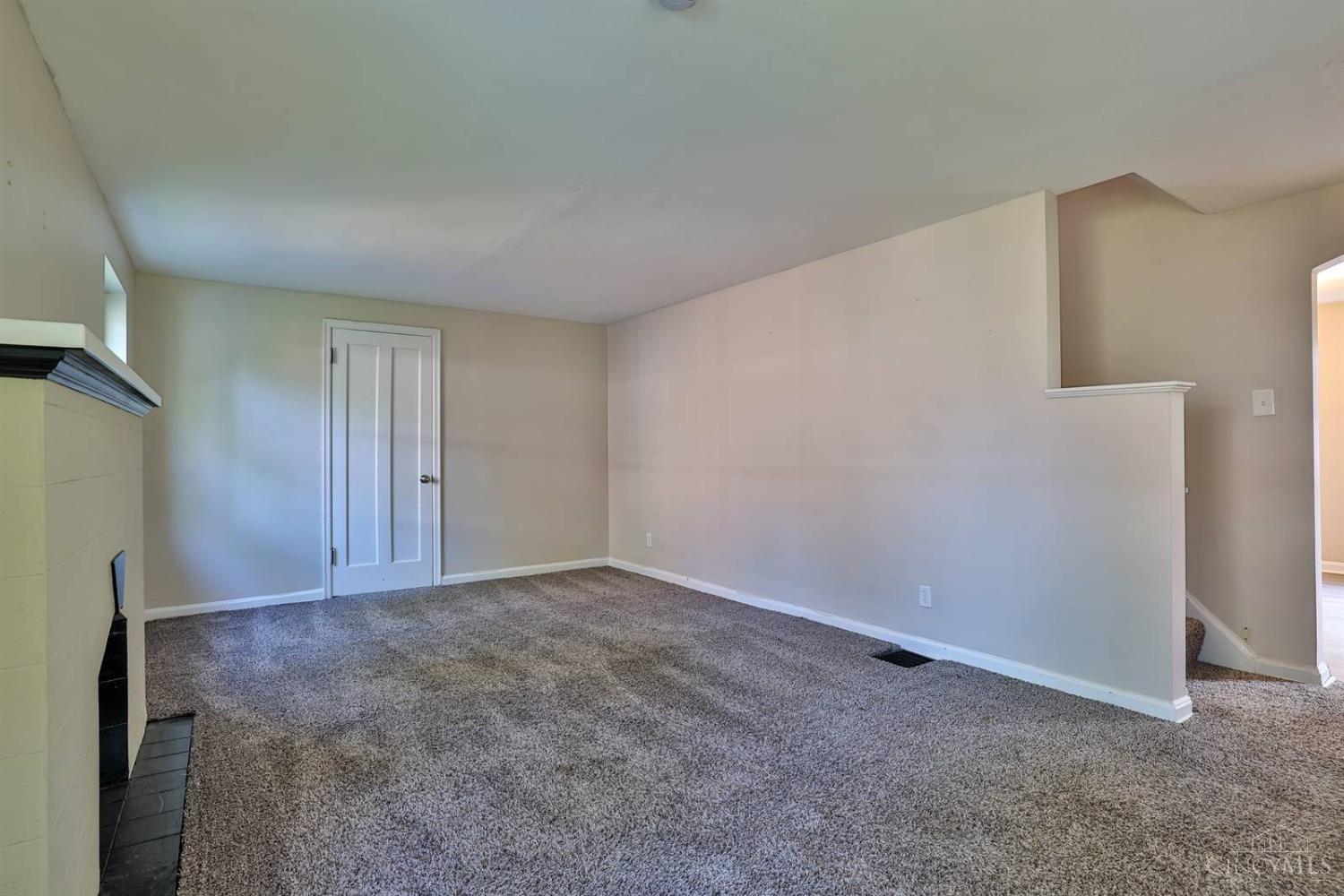 2352 Clover Crest Drive, Colerain Twp, Ohio image 5
