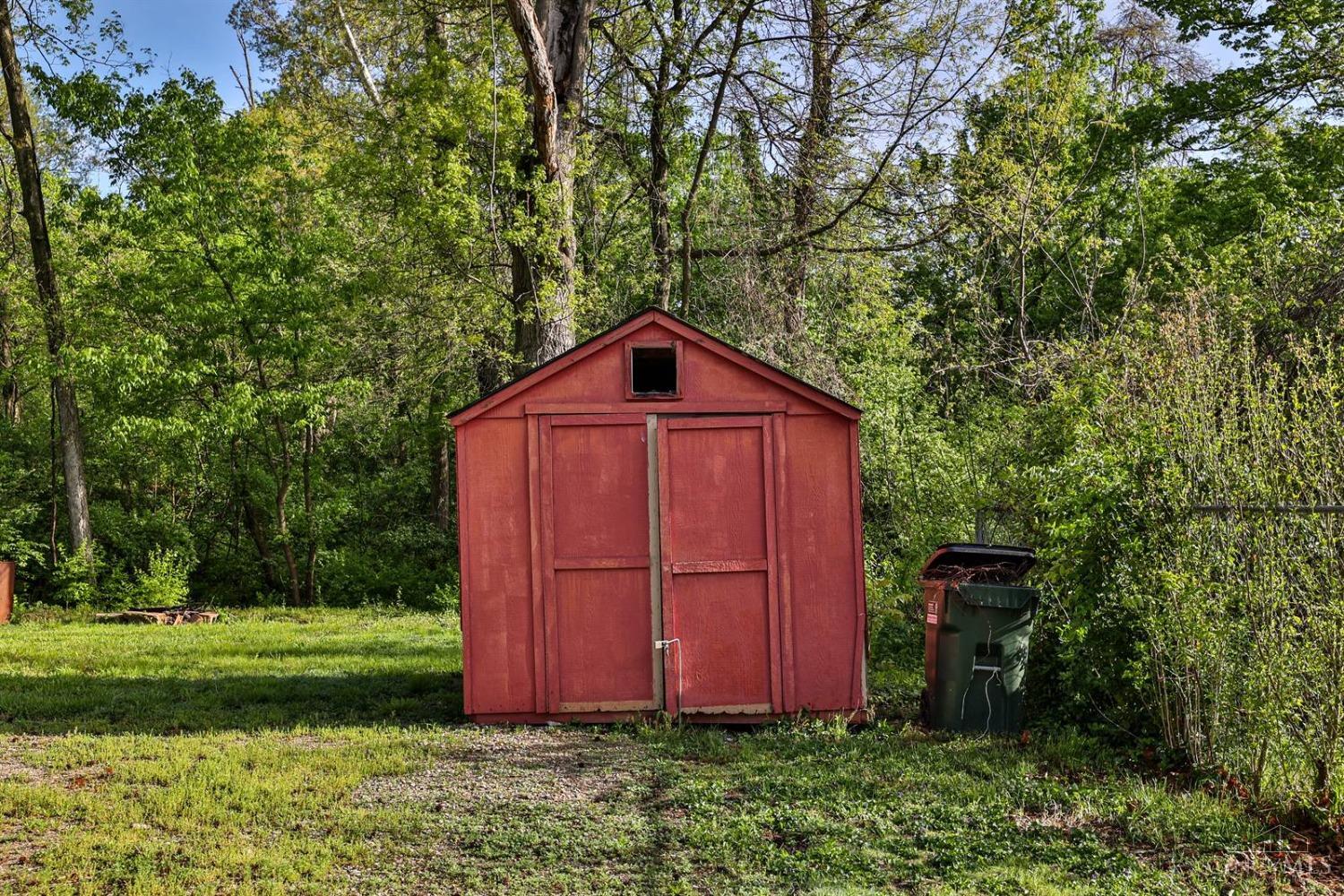 2352 Clover Crest Drive, Colerain Twp, Ohio image 33