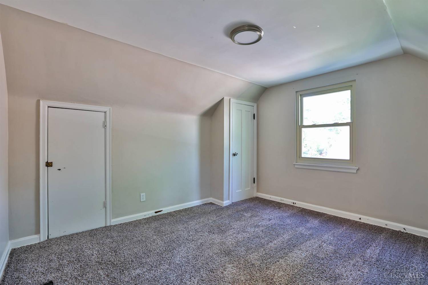 2352 Clover Crest Drive, Colerain Twp, Ohio image 17
