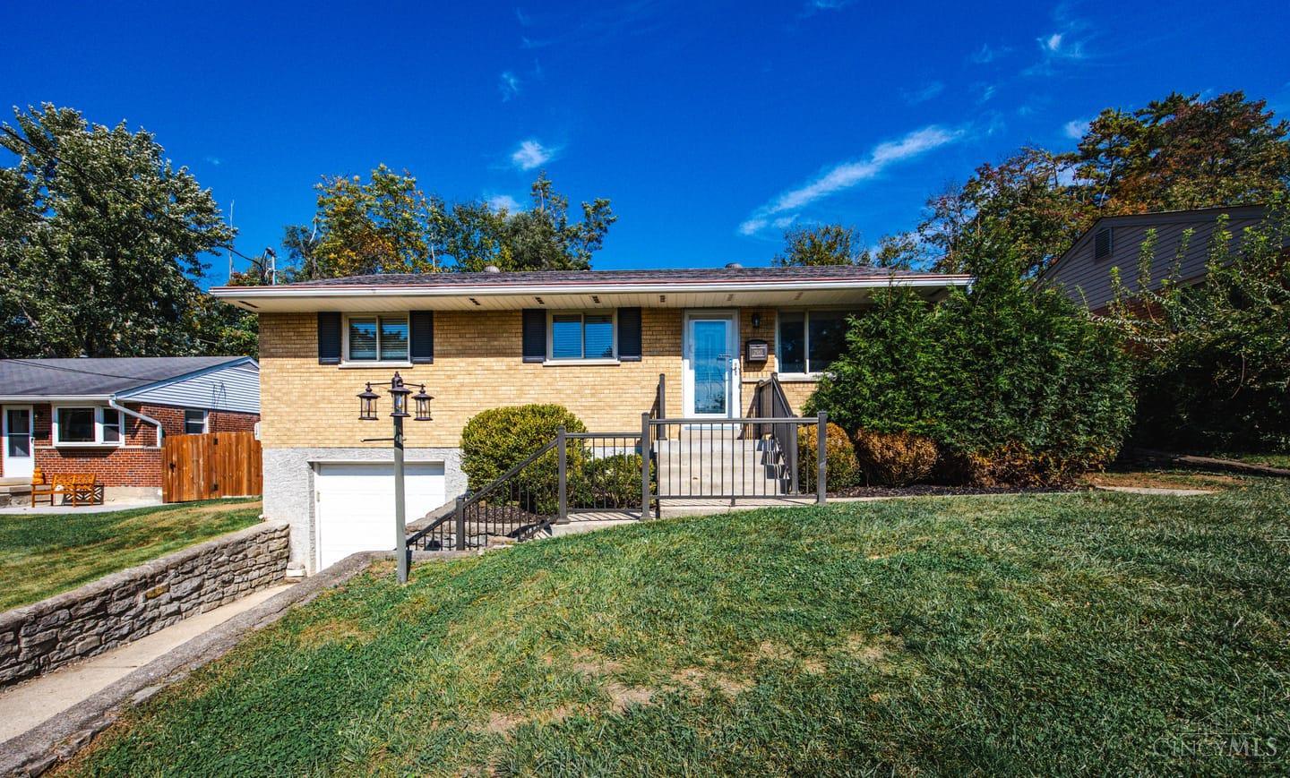 2585 Honeyhill Court